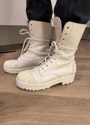 Шкіряні черевики берці christian dior dioriron white/cream combat boots (оригінал)