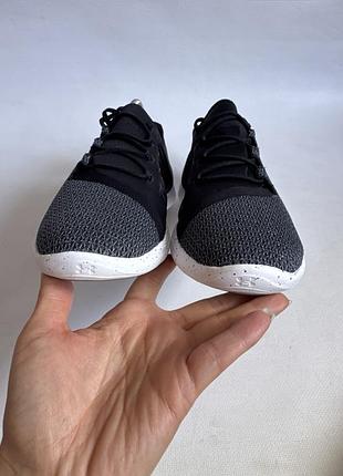 Кросівки under armour 4