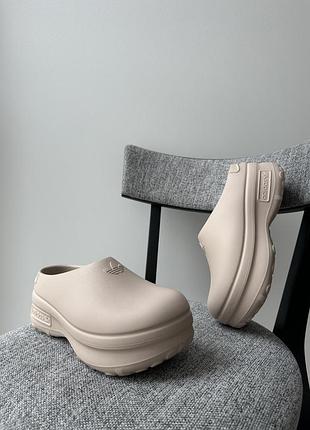 Тапки босоніжки сандалі крокси шльопанці adidas adifom stan mule