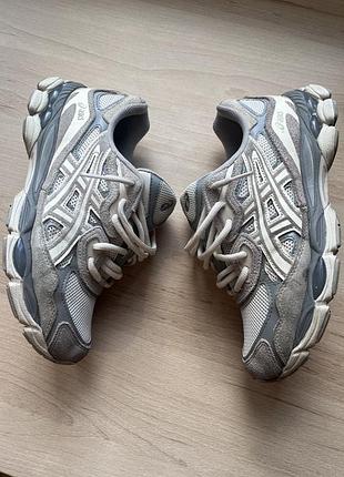 Кросівки asics 3