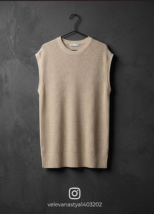 Коттоновая удлиненная безрукавка zara с добавлением льна.
