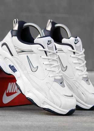 Мужские кроссовки nike белые спортивные осенние кроссы кожа замш найк качественная обувь на осень весну