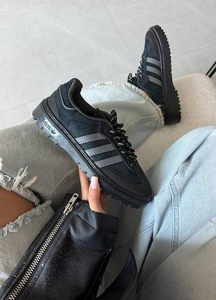 Adidas samba wtr
black suede