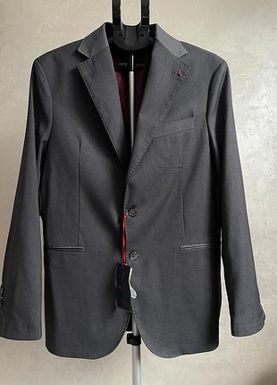 Чоловічий піджак linea sartoriale milano