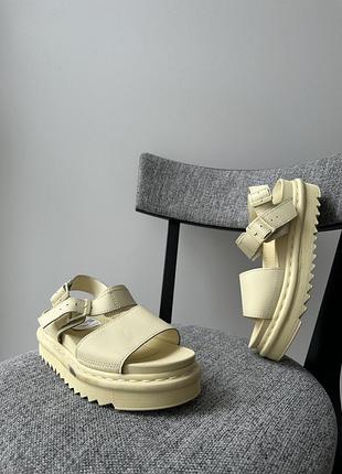 Жіночі босоніжки тапки сандалі dr martens