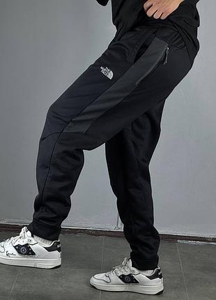 The north face joggers  спортивки штани спортивные брюки штаны джогеры на манжетах спортивні беговые одежда одяг мужские чоловічі джогеры тнф