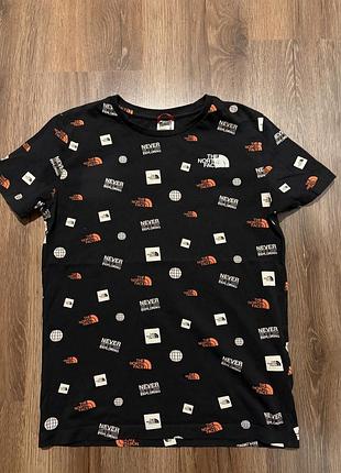 Футболка tnf