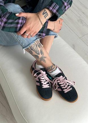 Special black pink 4