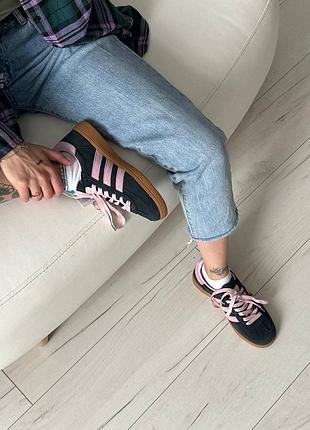 Special black pink 5
