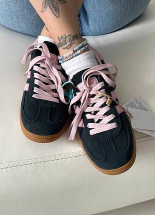 Special black pink 8