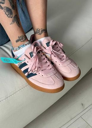 Special pink black 8