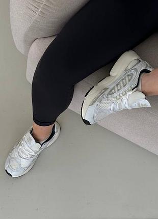Ozmillen white beige 3