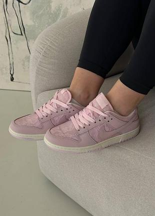 Sb dunk low wmns lace pack - regal pink 6
