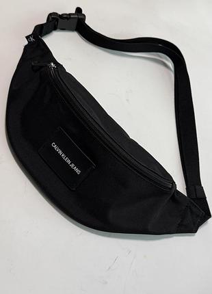 Бананка унісекс оригінал calvin klein jeans чорна