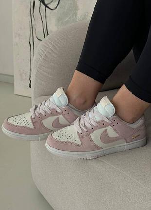 Sb dunk low pink metallic gold 6