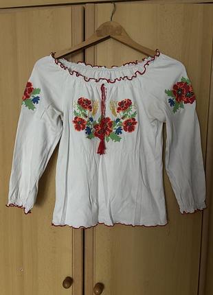 Вишиванка на дівчинку б/в