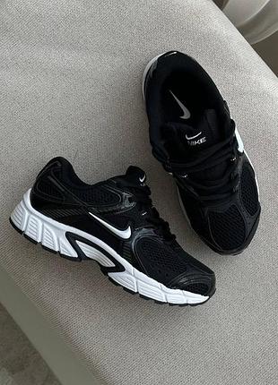 V5 rnr black white 2