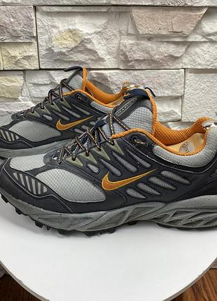 Оригінальні кросівки nike air trail pegasus