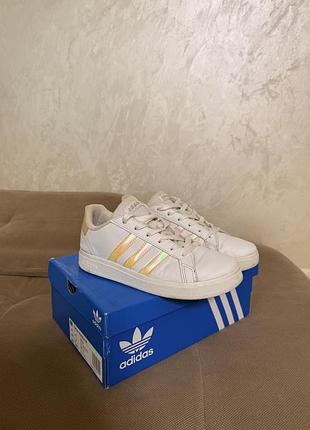Кеди жіночі adidas grand court 2.0 білі, розмір 36, довжина устілки 22,5 см