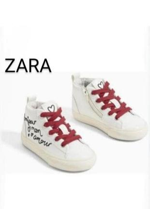 Стильні хайтопи черевики бренду zara принт ❤️ та написи made in vietnam  uk  4,5  eur  21