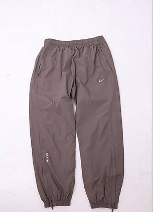 Чоловічі нейлонові штани nike
nocta