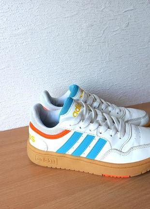 Кроссовки adidas 31 р. стелька 19,6 см.