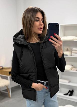 Женская жилетка дута с капюшоном s-xl на молнии плащевка на синтепоне 200 женские безрукавки