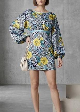 Сукня жіноча moschino