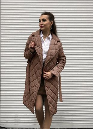Пальто стеганное женское за колено без капюшона цвет карамель 110, xs