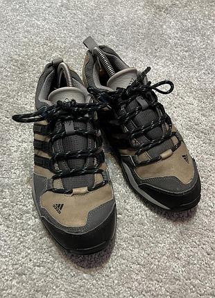 Кросівки трекінгові adidas 2