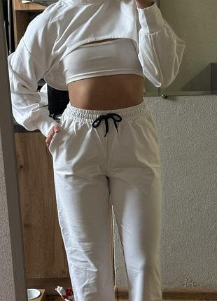 Жіночий укорочений світшот zara, білий