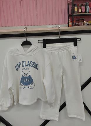 Спортивный костюм 
gap