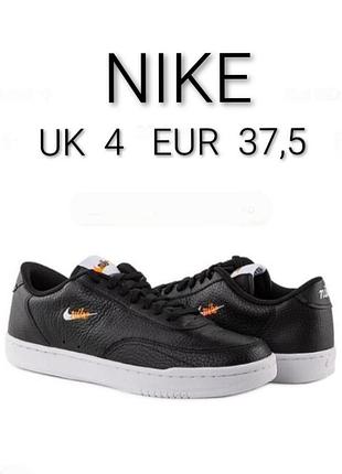 Шкіряні кросівки бренду nike court vintage premium  uk  4  eur  37,5