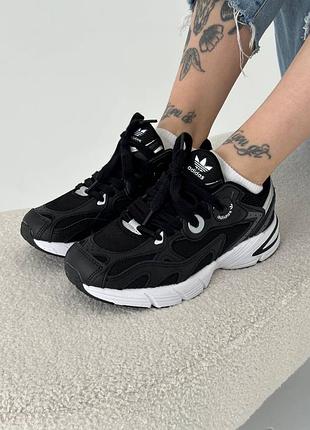 Adidas astir black