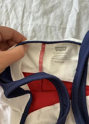 Боді від levi’s xs c 5