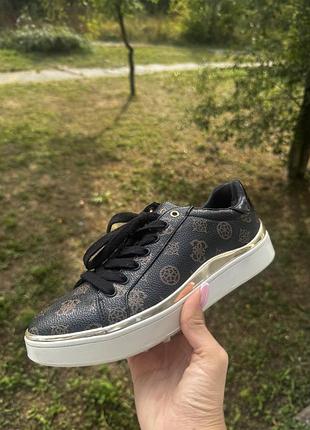 Кеди guess 38/38,5p.