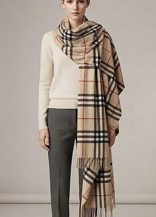 Burberry великий палантин