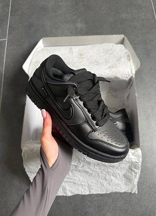 Nike sb dunk low gore-tex black 3