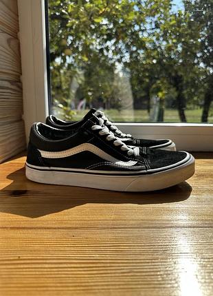 Кеди унісекс vans old skool чорні з білим