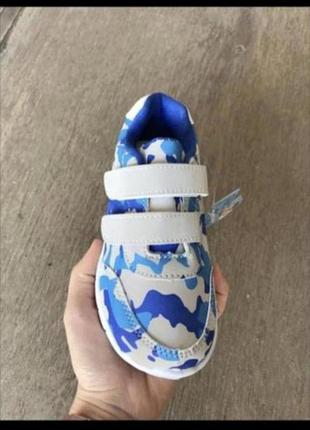 Кросівки на липучках 2