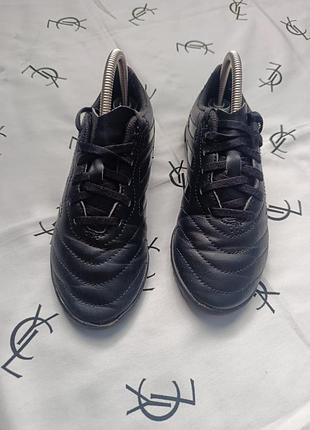 Сороконожки adidas predator 2