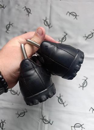 Сороконожки adidas predator 5