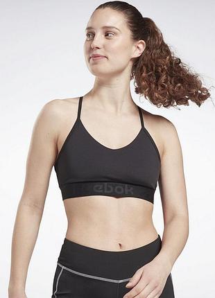Спортивный топ для йоги женский reebok strappy back low-impact (арт. gr9459)