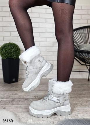 Жіночі зимові черевики7 фото