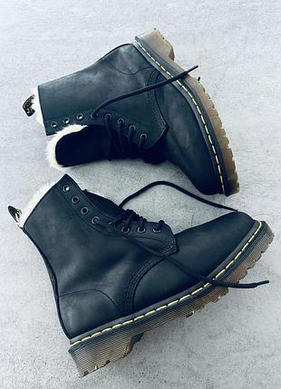 Чоботи dr. martens шкіряні чоботи жіноче взуття шкіра черевики