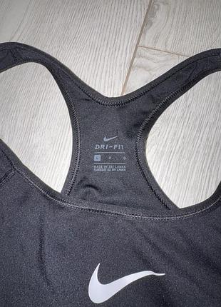 Спортивний топ nike 4