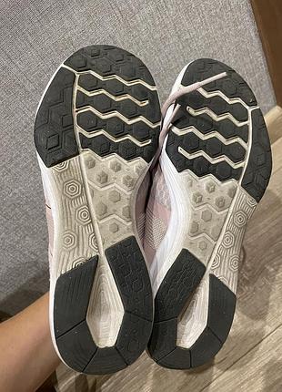 Кросівки nike жіночі 5