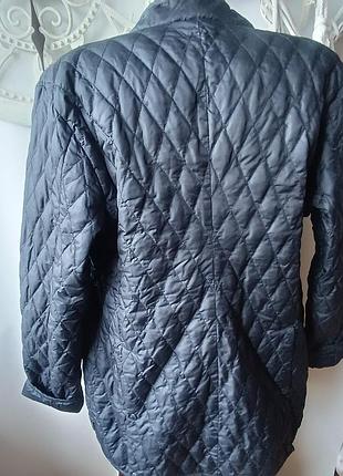 Брендова жіноча куртка moncler  р 44 4