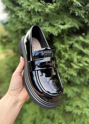 Туфлі дитячі miu miu чорні лакові 10