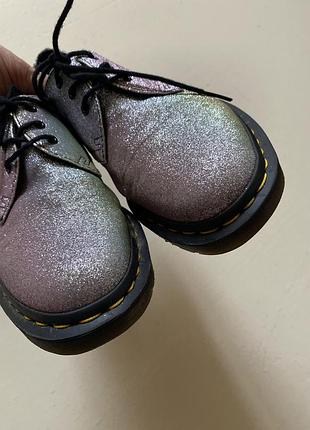 Туфлі rainbow glitter dr martens 4